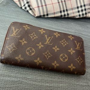 LV wallet